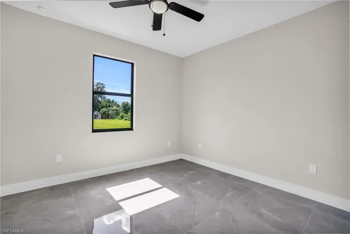 3211  24th SW ST, Lehigh Acres, FL 33976