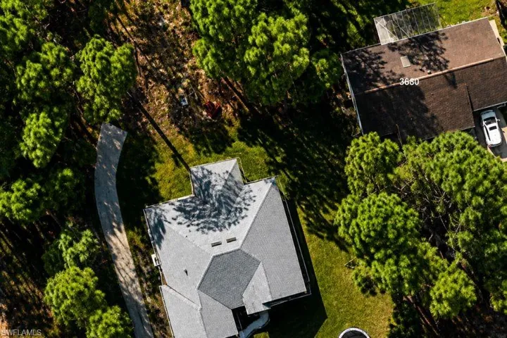 3692 8th Ave Se, Naples, Florida 34117