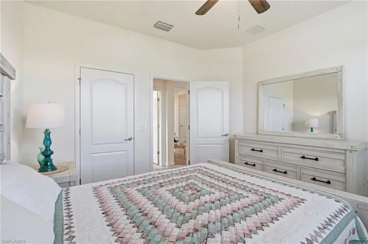 Guest bedroom 1 with queen sized bed