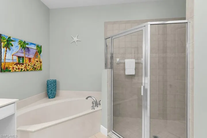 9292 Belle Ct 101, Naples, Florida 34114