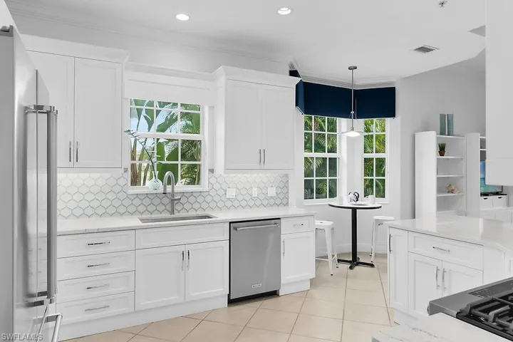 9292 Belle Ct 101, Naples, Florida 34114