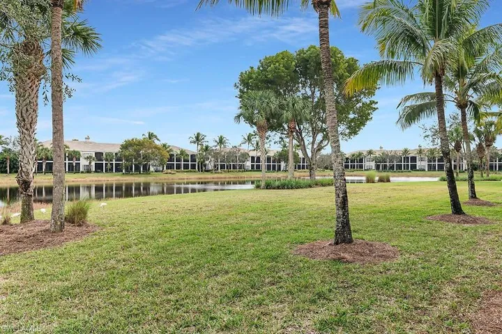 9292 Belle Ct 101, Naples, Florida 34114