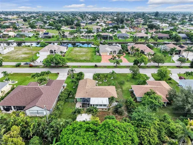 208  Aviation  PKWY, Cape Coral, FL 33904