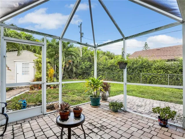208  Aviation  PKWY, Cape Coral, FL 33904