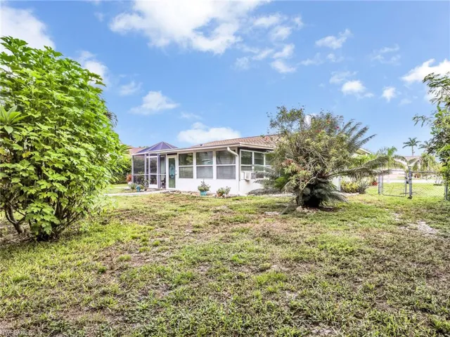 208  Aviation  PKWY, Cape Coral, FL 33904
