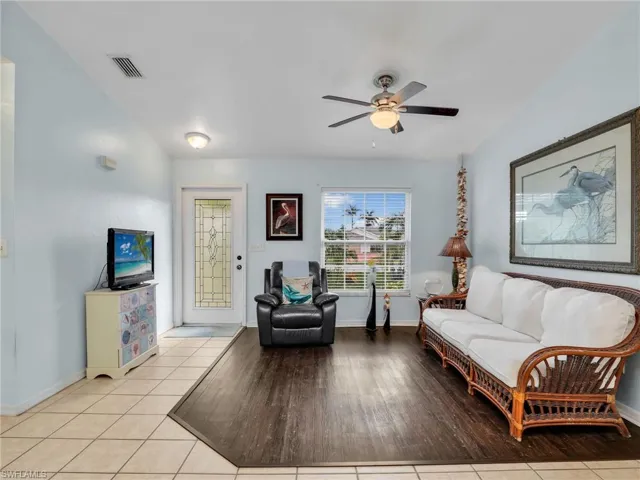 208  Aviation  PKWY, Cape Coral, FL 33904