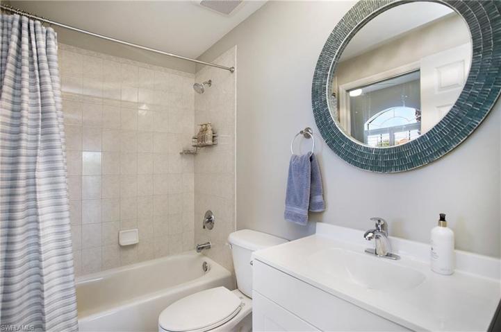 Main floor guest bath