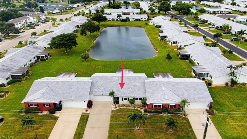 Enjoy living your Florida Dream right here, right now!