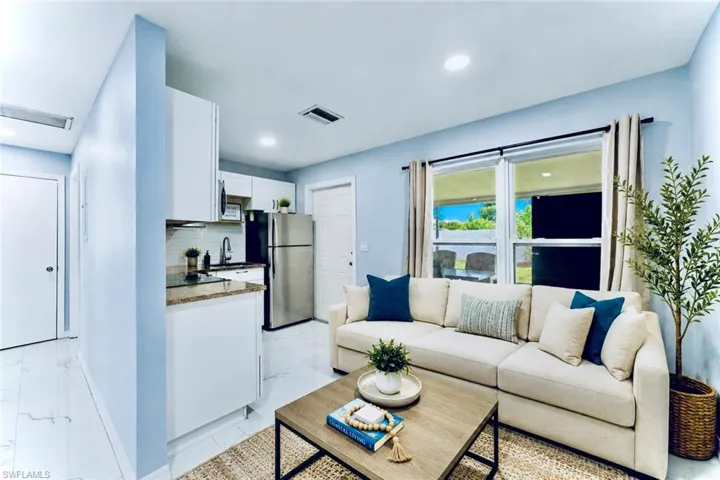 1104 Vineyard St, Lehigh Acres, Florida 33936