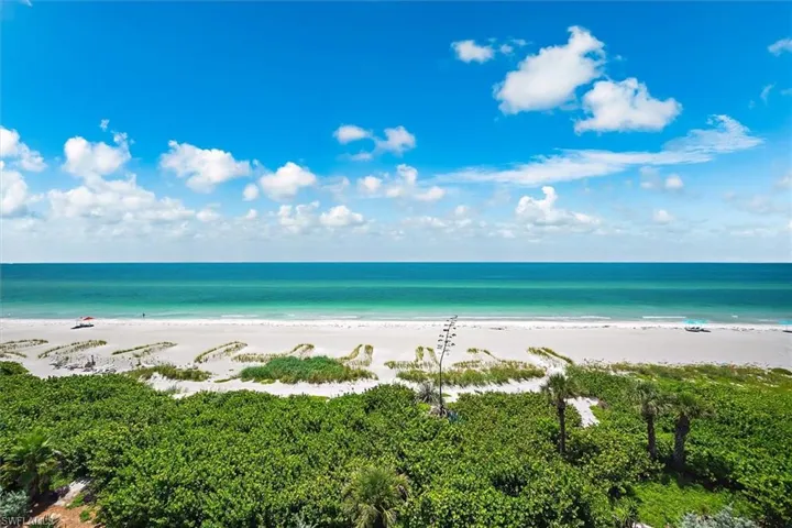4545  Gulf Of Mexico  DR, Longboat Key, FL 34228