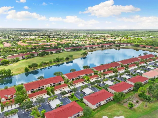 2860  Cypress Trace  CIR, Naples, FL 34119