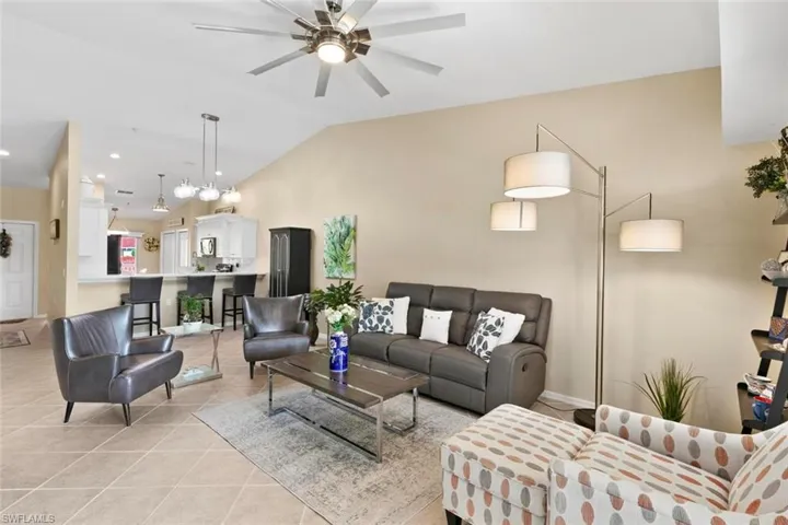 2860  Cypress Trace  CIR, Naples, FL 34119