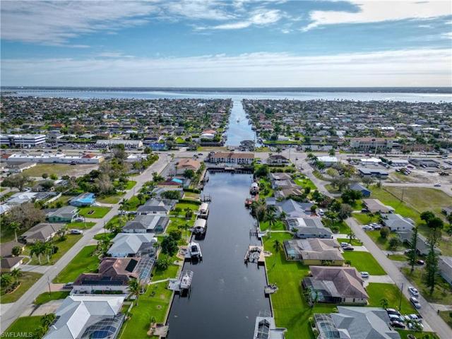 1421 SE 36th  TER, Cape Coral, FL 33904