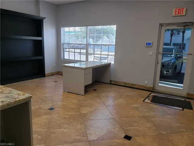 Front Office / Showroom