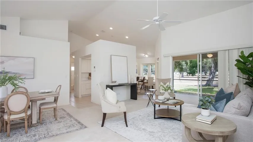 135 Estelle Dr, Naples Fl 34112