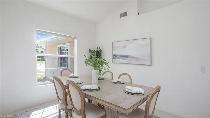 135 Estelle Dr, Naples Fl 34112