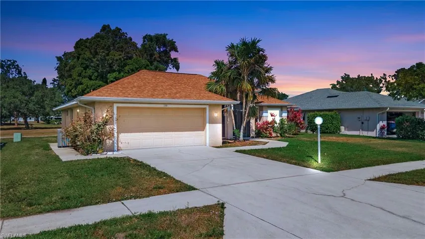 135 Estelle Dr, Naples Fl 34112