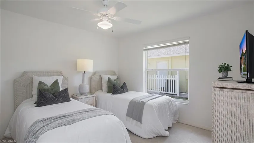 135 Estelle Dr, Naples Fl 34112