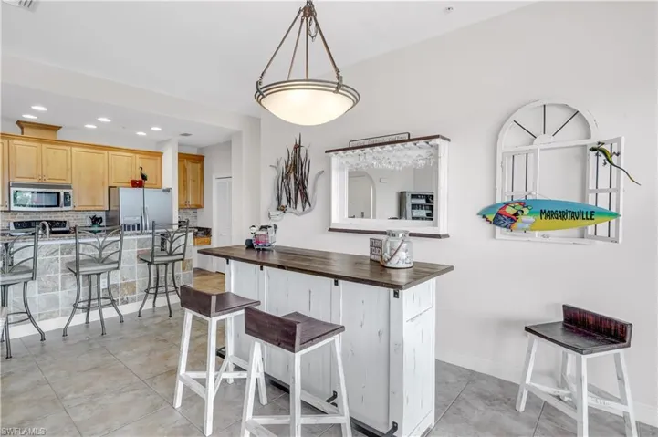 4610 Se 5th Pl 201, Cape Coral, Florida 33904
