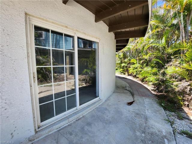Slider off kitchen area