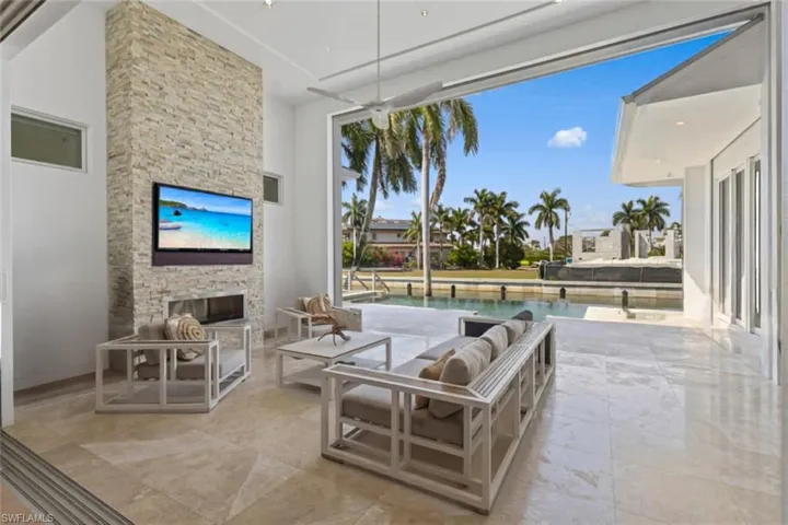 1467 Marlin Dr, Naples, Florida 34102