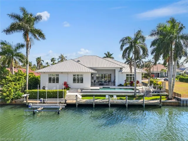 1467 Marlin Dr, Naples, Florida 34102