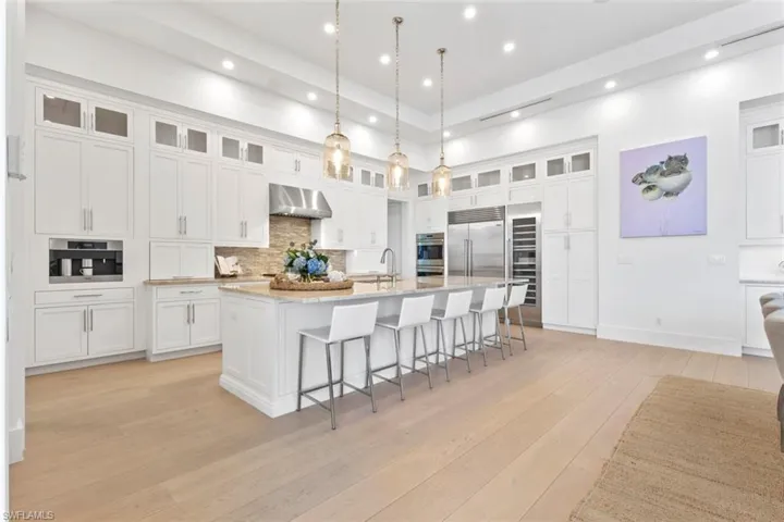 1467 Marlin Dr, Naples, Florida 34102