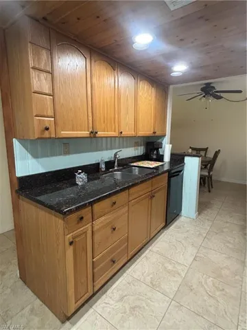 2366 E Mall Dr 114, Fort Myers, Florida 33901