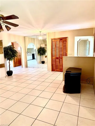 704 106th Ave N, Naples, Florida 34108