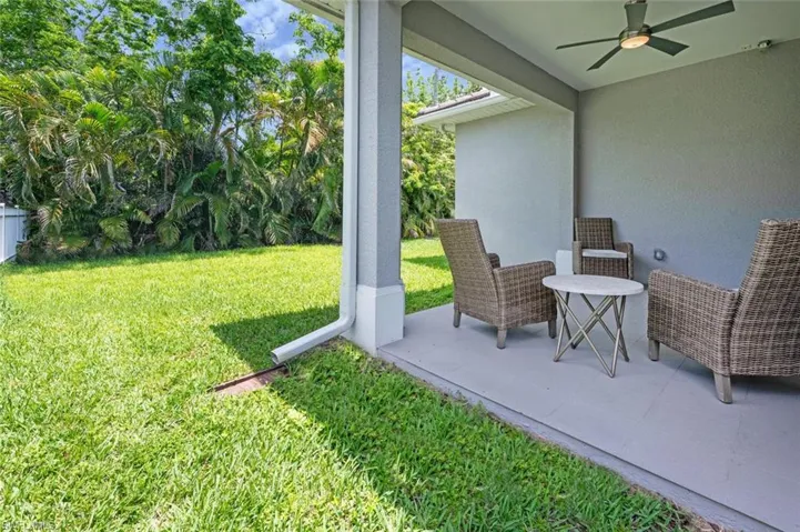2737 Linda Dr, Naples, Florida 34112