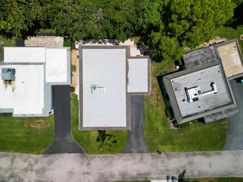 9 Knights Bridge RD, Naples, FL 34112,224049096