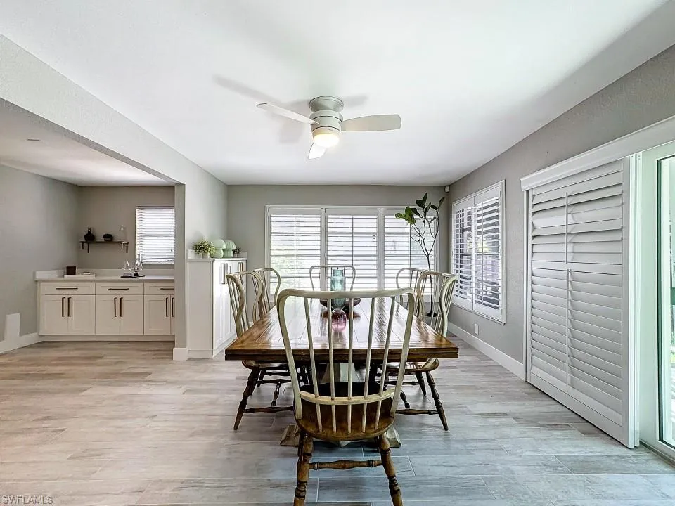 9 Knights Bridge RD, Naples, FL 34112,224049096