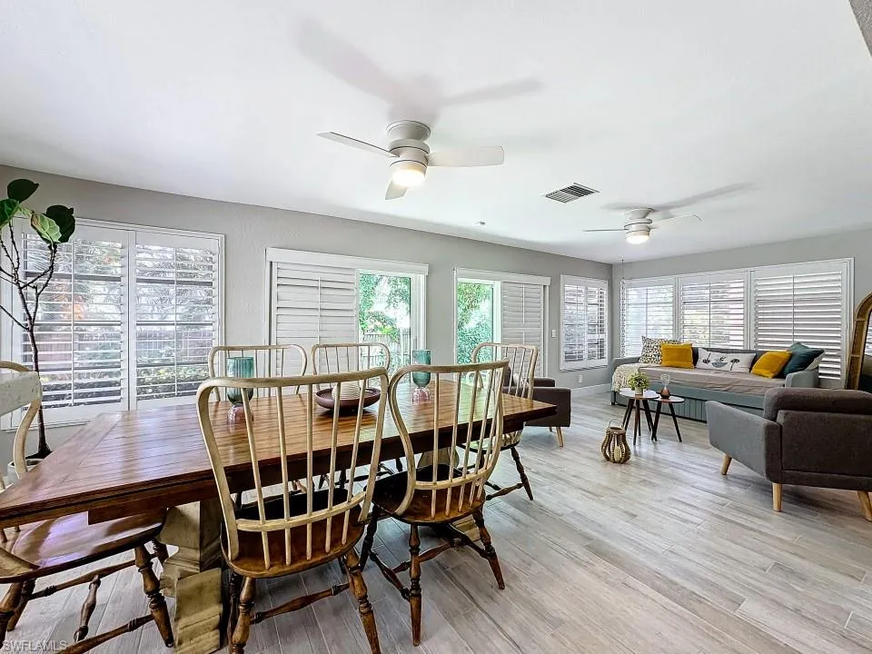 9 Knights Bridge RD, Naples, FL 34112,224049096