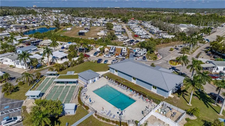 Welcome to America Outdoors! Fort Myers, FL