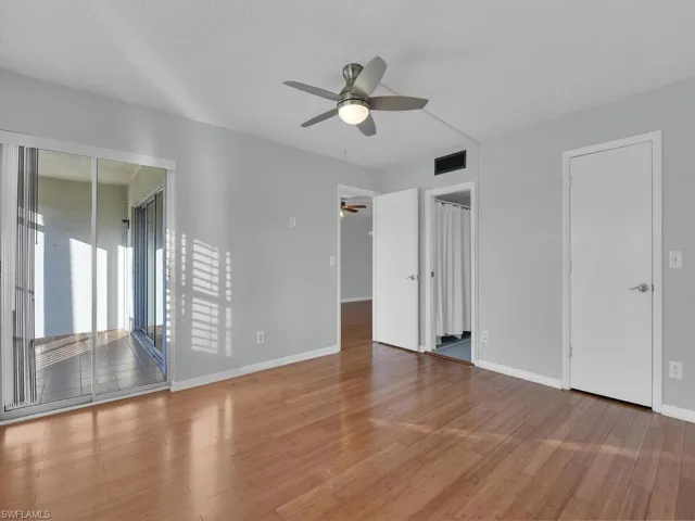37  High Point E CIR, Naples, FL 34103