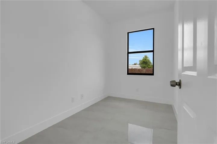586 Genoa Ave S, Lehigh Acres, Florida 33974