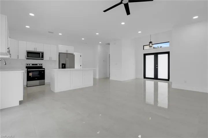 586 Genoa Ave S, Lehigh Acres, Florida 33974