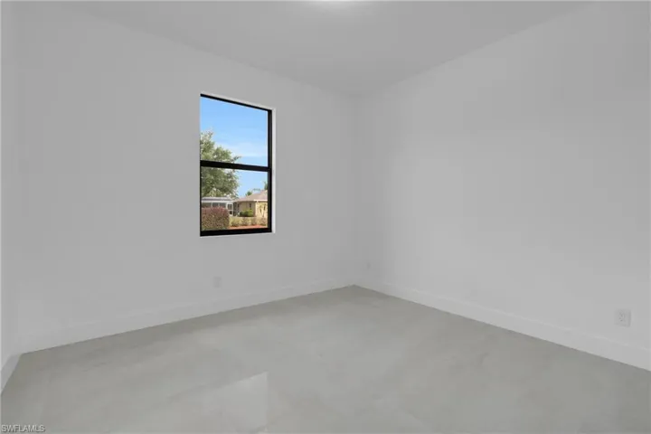 586 Genoa Ave S, Lehigh Acres, Florida 33974