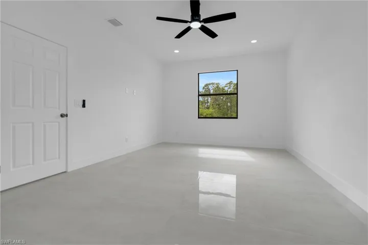 586 Genoa Ave S, Lehigh Acres, Florida 33974