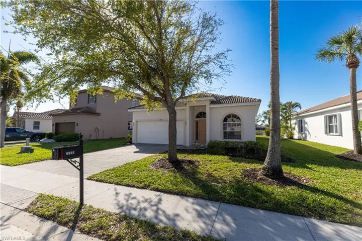 2713 Blue Cypress Lake Ct, Cape Coral Fl 33909
