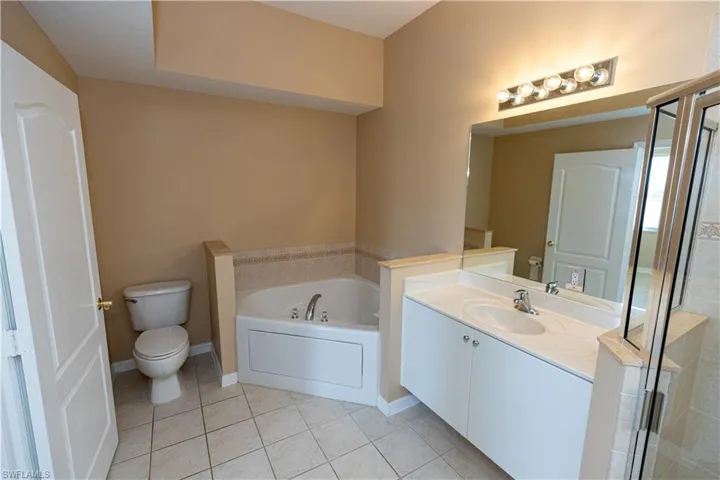 2713 Blue Cypress Lake Ct, Cape Coral Fl 33909