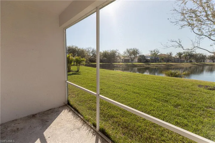 2713 Blue Cypress Lake Ct, Cape Coral Fl 33909