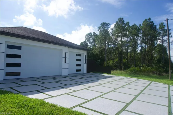 1002 Wagner Ave, Lehigh Acres, Florida 33972