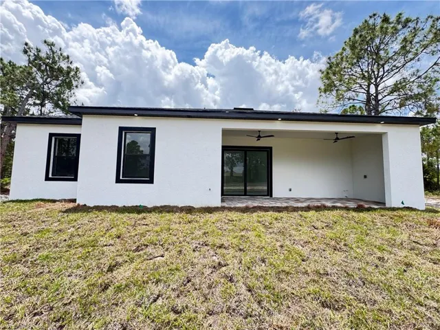 531  Addison E ST, Lehigh Acres, FL 33974