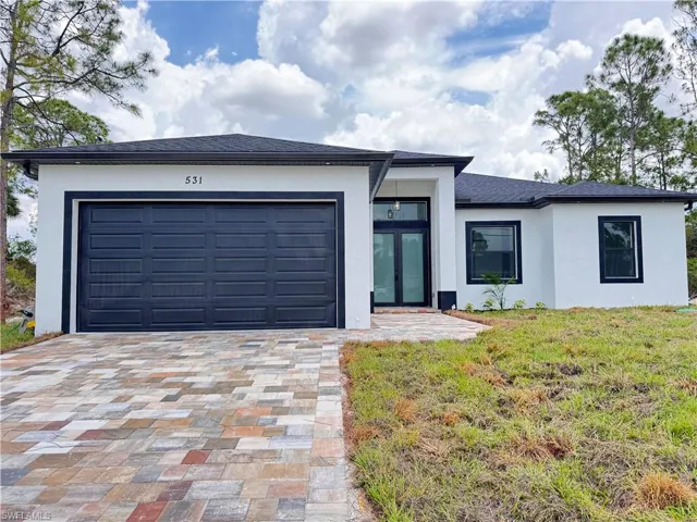 531  Addison E ST, Lehigh Acres, FL 33974