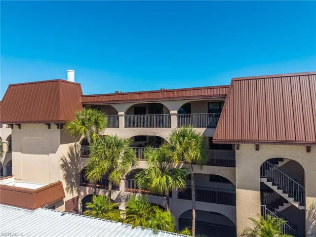 View of apartment building / complex