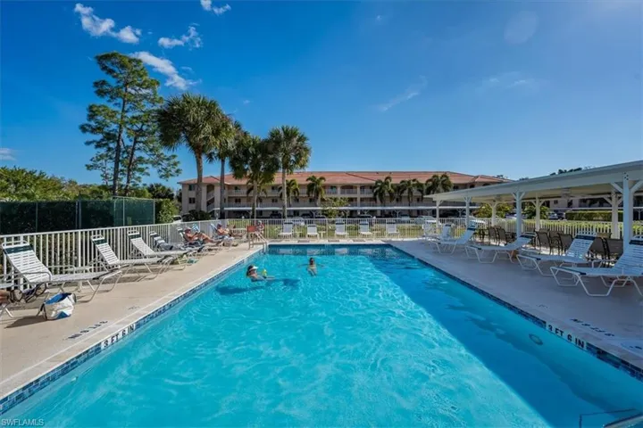 Glenmoor Greens I Pool