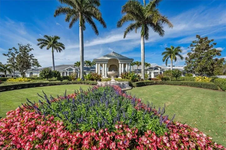 Beautiful Glen Eagle Golf & Country Club Amenities