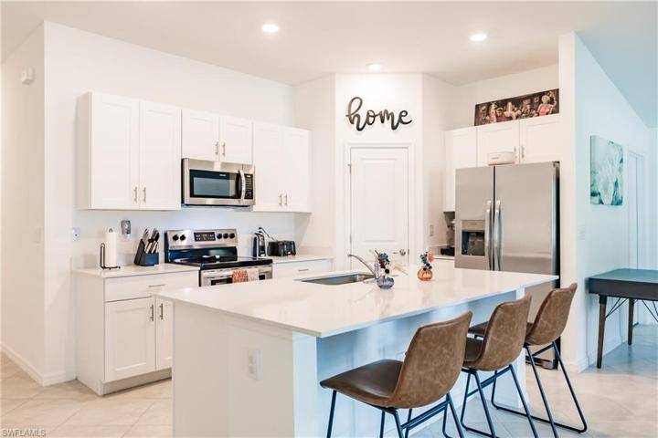 Kitchen Island for meal prep or family gatherings