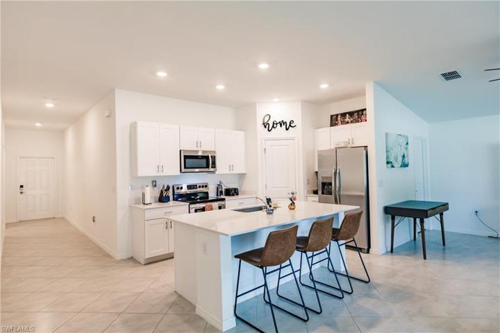 You can see all of your guests from your open kitchen